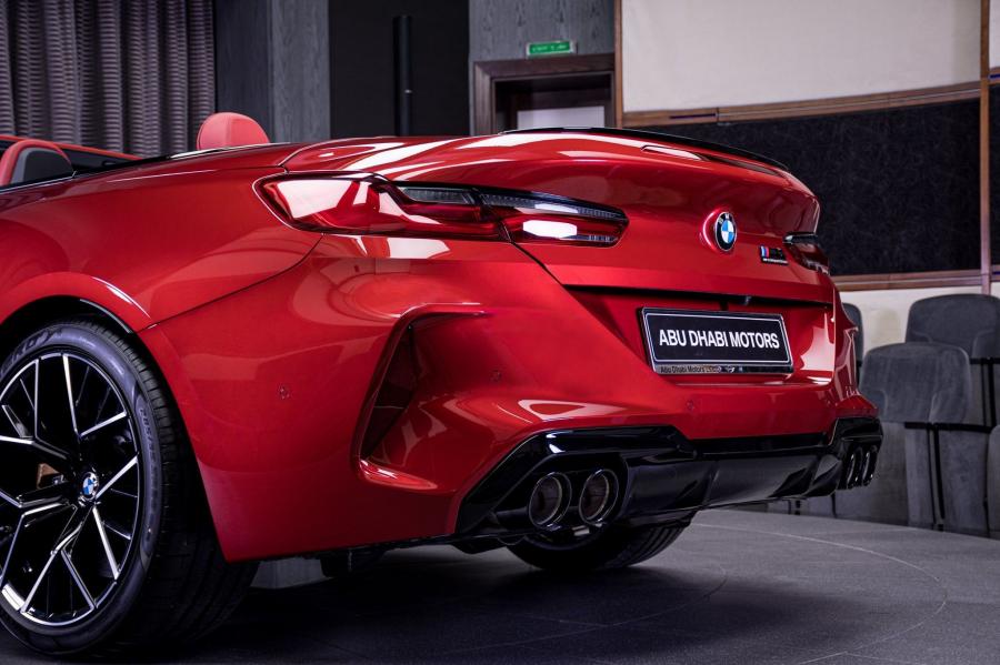 Детали экстерьера BMW M8 Competition Convertible (F91) 2019 года  (фото 13 из 23)